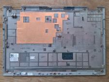 Нижня частина Dell&nbsp;Inspiron&nbsp;13&nbsp;7347